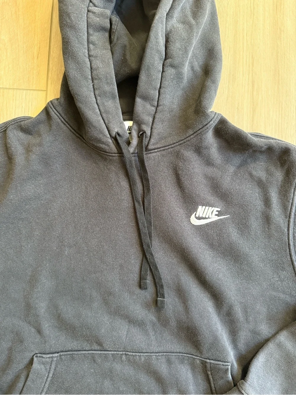 Nike Men's faded black hoodie